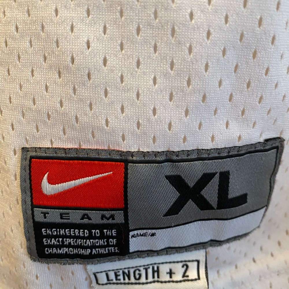 Allen Iverson jersey - Picture 4 of 5